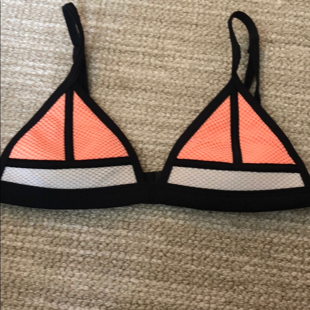 Triangl bikini top